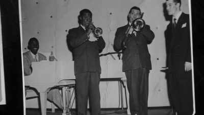 I went to the concert, and I saw - Louis Armstrong's Black & Blues