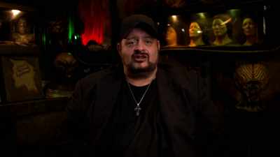 - I went to this sleazy theater, - Twisted Tale: The Unmaking of Spookies