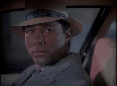 What's buggin'ya, man? - Miami Vice