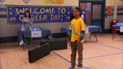 WHOA! THAT GUY IS AWESOME! - Lab Rats