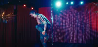 I wiggle about, but I don't... - Klaus