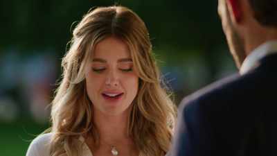 "I will always hold you
so close in mind and heart." - Hearts Around the Table: Jenna's First Love