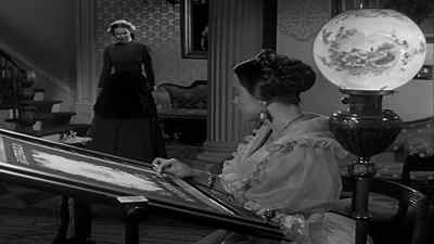 I will attend to that.
It's for me. Yes, miss. - The Heiress