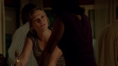 I'll be right back. - Homeland
