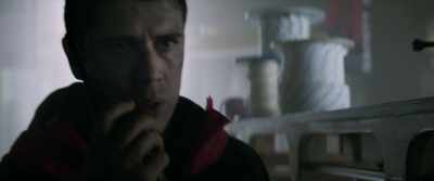 I will give you one hostage, one for one. - The Hurricane Heist