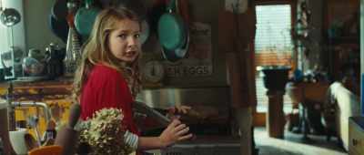 - I will... I'm a great cook.
- Yeah, Junior's a great cook, - Nutcrackers