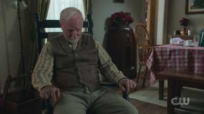 - I wish my daddy could fly.
- Oh, is that so? - The Waltons' Homecoming