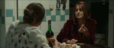 I wish she felt herself,
always.  That's all. - Compromessi sposi