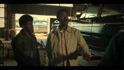 - I wish I could.
- Hey, Ed, look, look, we... - Fight Night: The Million Dollar Heist