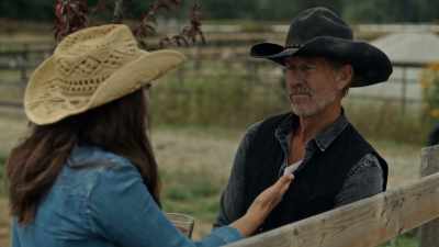 -I wish I was more like Cassidy.
-[chuckles] - The Real West
