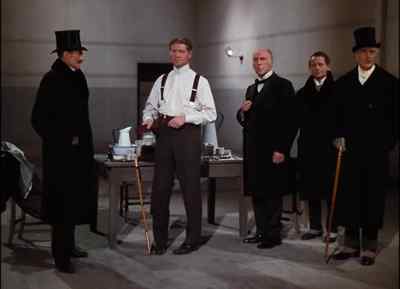 I wish I'd brought my uniform. - The Life and Death of Colonel Blimp