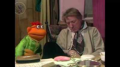 I wonder if that's how
he took his first nap. - The Muppet Show