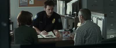 I wonder what's wrong. - The Twilight Saga: Eclipse