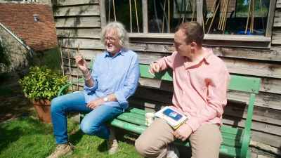 I wonder if you could do this
on my lathe, because if you put, - James May and the Dull Men