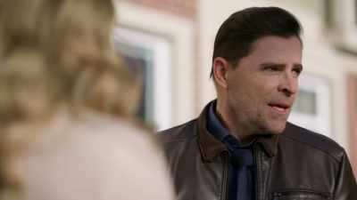 I was wondering - Nelly Knows Mysteries: A Fatal Engagement
