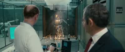 I won't leave you my number. - Johnny English Reborn