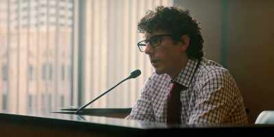 I work as a forensic technician
for LA County crime laboratory. - The Lincoln Lawyer