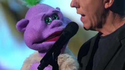 I would be upset, yes,
but fortunately - Jeff Dunham: Me The People