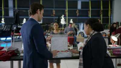 I would like a percentage - Random Acts of Christmas