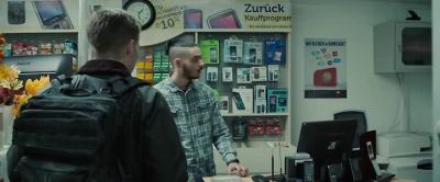 I would like to buy a phone. - The Contractor