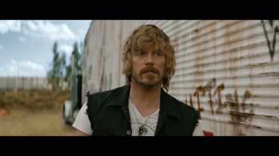 I would like your help
because things are very heavy, - The Electric State