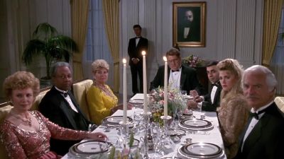 I would like to introduce a most distinguished American - The Naked Gun 2½: The Smell of Fear