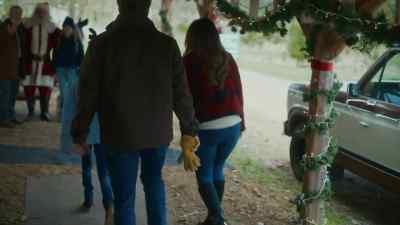 -I would love to.
-[Jana and Chloe laugh] - A Novel Christmas
