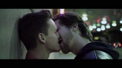 I would never do this... normally - The Male Gaze: First Kiss