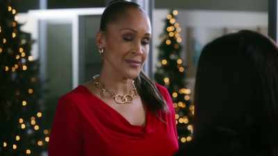 I would really, really like to
keep my past where it belongs. - A Country Christmas Harmony