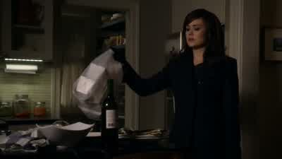 ♪ I would ♪ ♪ sail back to you ♪ - The Blacklist