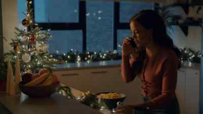 I wouldn't even begin - Christmas Under the Lights