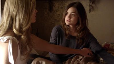 I WOULDN'T DRINK THAT. - Pretty Little Liars