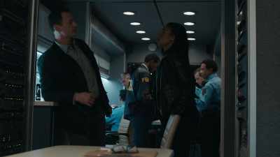 I wouldn't give you
a donut hole - FBI: Most Wanted