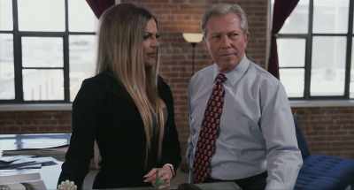 - I wouldn't mind seeing
that dick get hit by a bus. - Killer Looks