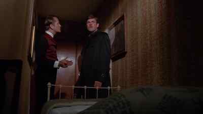 I wouldn't put my dog in here.
This is a mistake. - The Other Side of Midnight