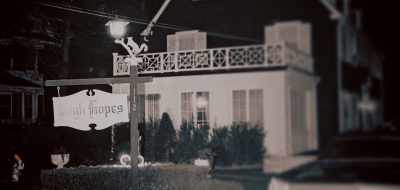 I wouldn't wanna live there, - Amityville: An Origin Story
