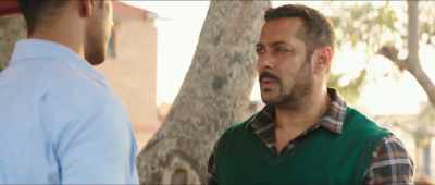 I would've swung you around,
adjusted you for keeps. - Sultan