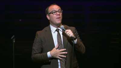 "I wove my own bags - Tom Papa: Human Mule