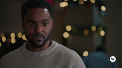 I was wrong not to say
anything about your husband - Inventing the Christmas Prince