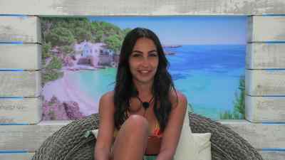 Yes, Islanders, dance, sing, be merry, - Love Island Australia