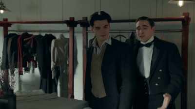I was your mom's physician.
[ Chuckles ] - Grand Hotel
