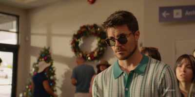 {\i1}♪ O, jingle bells, jingle bells ♪ - EXmas