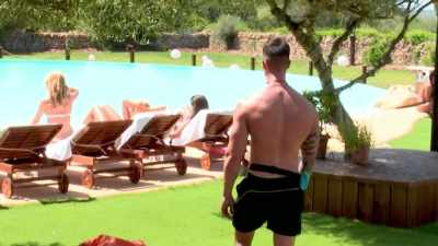 IAIN: Absolutely,
she let Adam
going to the toilet - Love Island