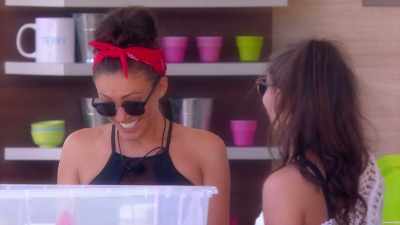 IAIN: He lasted 20 hours
without melting down. - Love Island