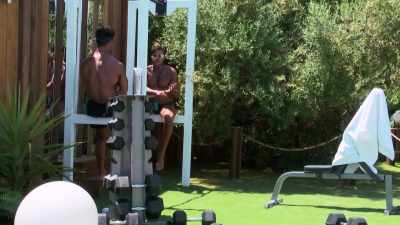 IAIN: In the gym, - Love Island