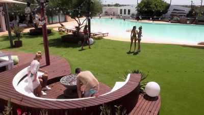 IAIN: It was panic stations
in the Villa this week, - Love Island
