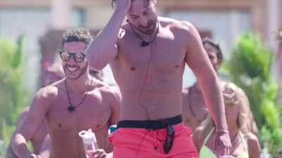 IAIN:
Javi is refereeing,
one because he is single, - Love Island