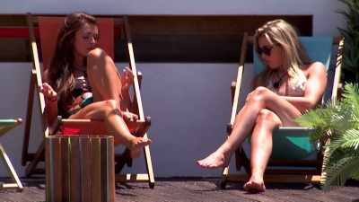 IAIN:
Kady's hanging with Tina, - Love Island