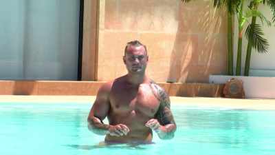 IAIN: Now, he's worried - Love Island