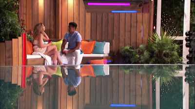 IAIN: Rykard can't pick
partner Olivia
because she chose - Love Island